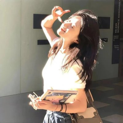 好女三头瞒